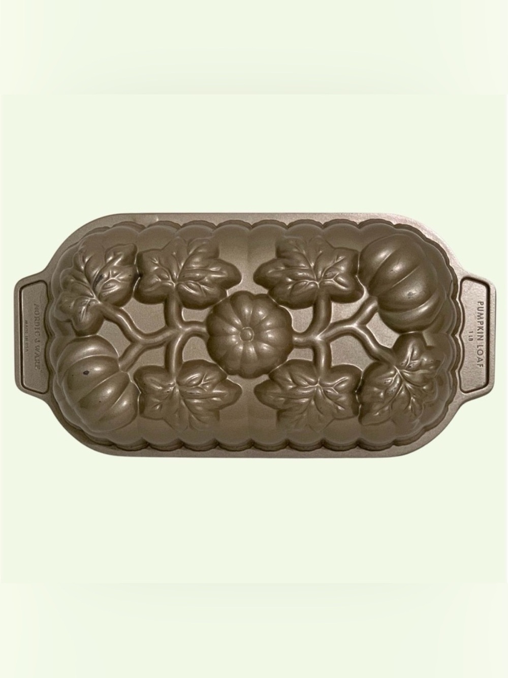 Nordic Ware Harvest Pumpkin Loaf Shimmery Light Gold 3D Baking Pan - Picture 2 of 8